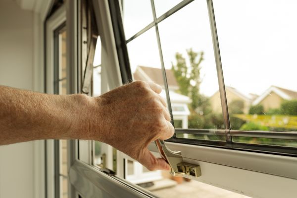 Cost of Window Hinge Repair in Westminster